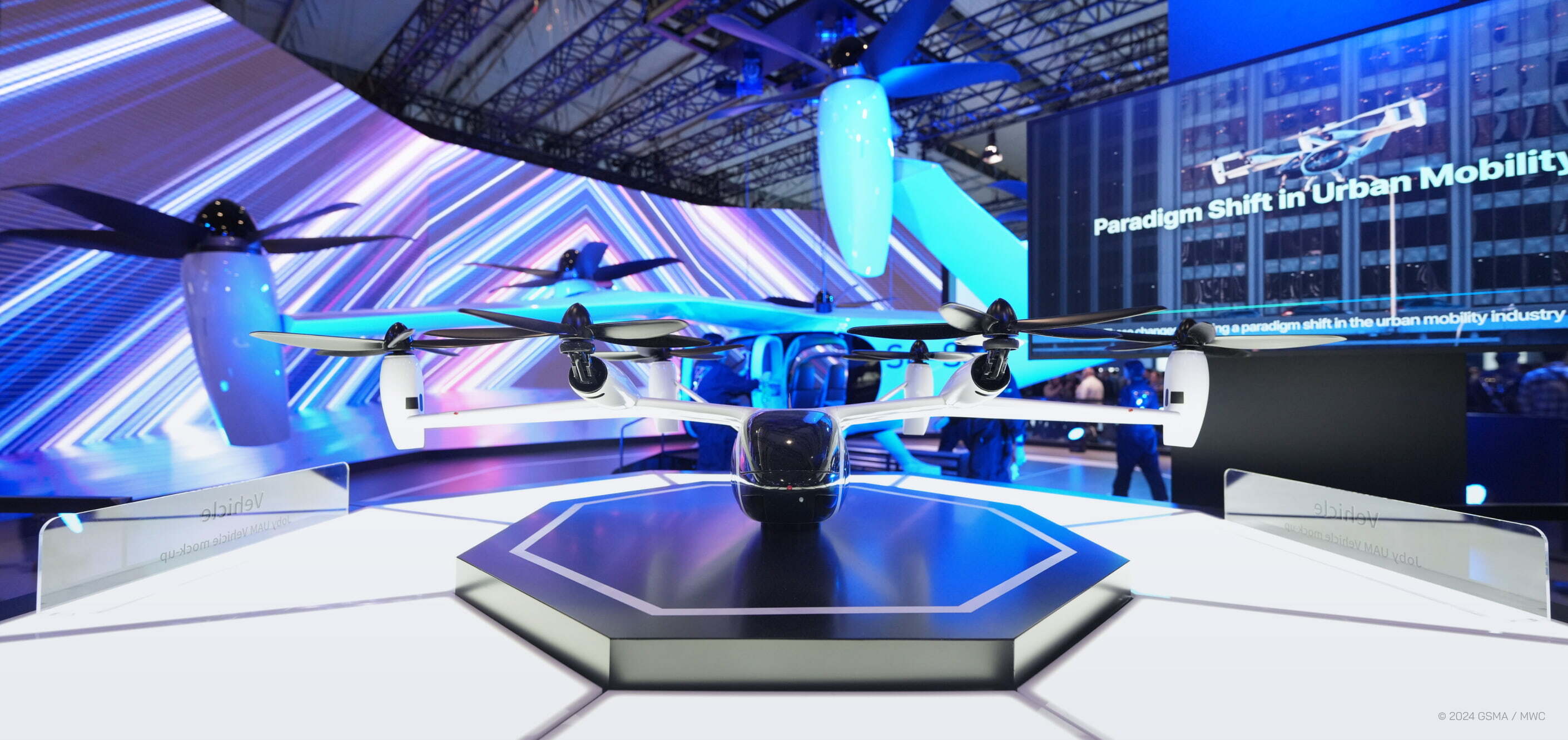 microamp-is-coming-to-mwc-barcelona-2025-to-showcase-advanced-5g-mmwave